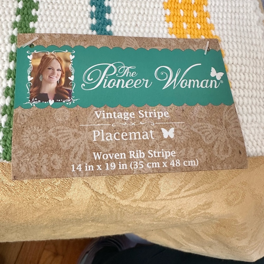 The Pioneer Woman Striped Cotton Placemats - Set of 4 - Picture 2 of 8